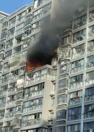 江蘇如東一小區(qū)疑似天然氣泄漏引發(fā)爆燃！重視家居安防，讓悲劇不再重演！